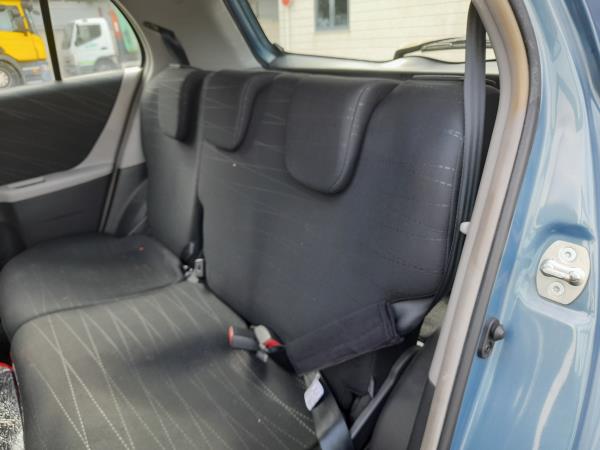 Yaris  TOYOTA Yaris (_P9_) Imagem-7